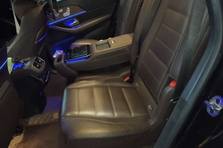 Used Mercedes-Benz GLS 2021 Facelift GLS 450 4MATIC Luxury Edition Left Rear Seat
