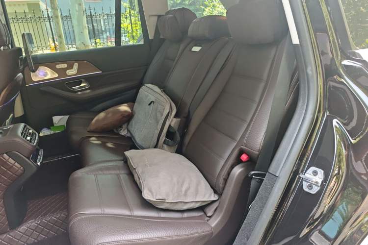 Used Mercedes-Benz GLS 2021 Facelift GLS 450 4MATIC Luxury Edition Left Rear Seat