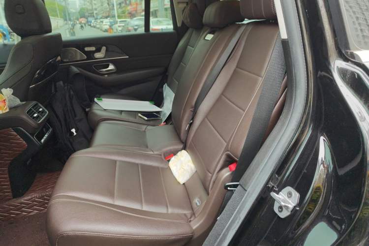 Used Mercedes-Benz GLS 2021 Refresh GLS 450 4MATIC Fashion Edition Left Rear Seat