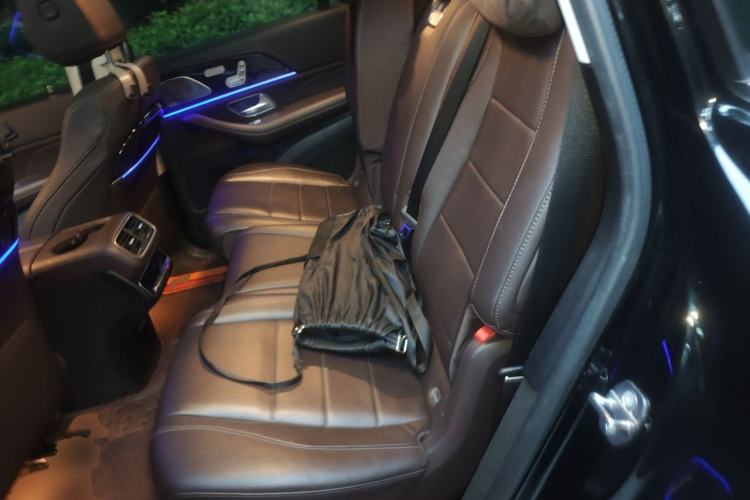 Used Mercedes-Benz GLS 2021 GLS 450 4MATIC Stylish Model Left Rear Seat