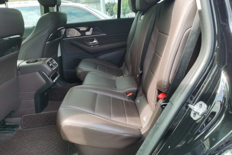 Used Mercedes-Benz GLS 2021 Refresh GLS 450 4MATIC Fashion Edition Left Rear Seat