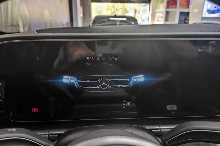 Used Mercedes-Benz GLS 2021 Refresh GLS 450 4MATIC Fashion Edition Odometer Close Up