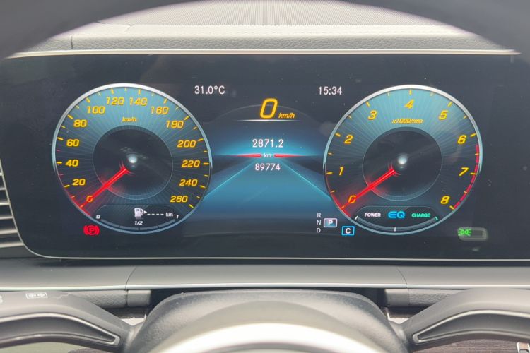 Used Mercedes-Benz GLS 2021 Refresh GLS 450 4MATIC Fashion Edition Odometer Close Up