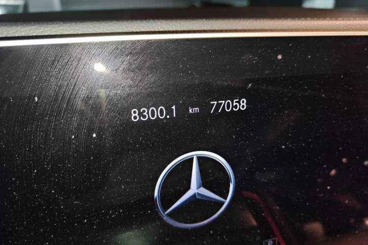 Used Mercedes-Benz GLS 2021 GLS 450 4MATIC Stylish Model Odometer Close Up