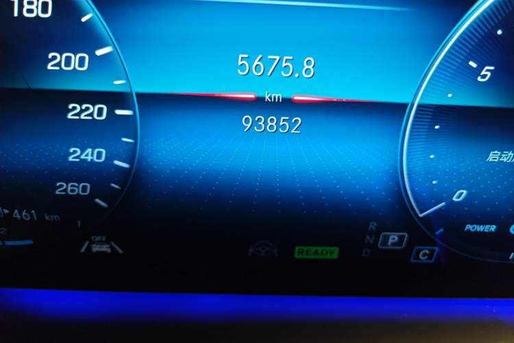 Used Mercedes-Benz GLS 2021 Refresh GLS 450 4MATIC Fashion Edition Odometer Close Up
