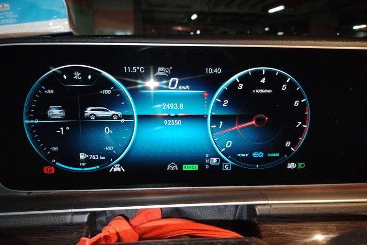 Used Mercedes-Benz GLS 2021 GLS 450 4MATIC Stylish Model Odometer Close Up