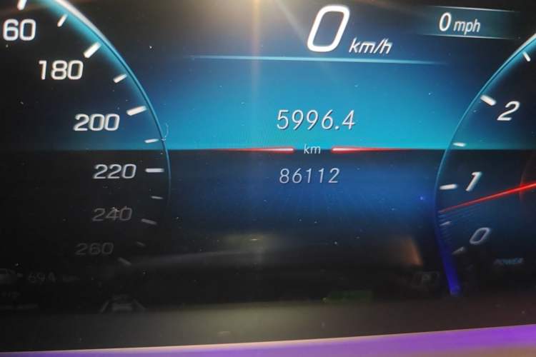 Used Mercedes-Benz GLS 2021 Refresh GLS 450 4MATIC Fashion Edition Odometer Close Up