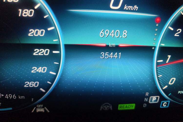 Used Mercedes-Benz GLS 2021 Refresh GLS 450 4MATIC Fashion Edition Odometer Close Up