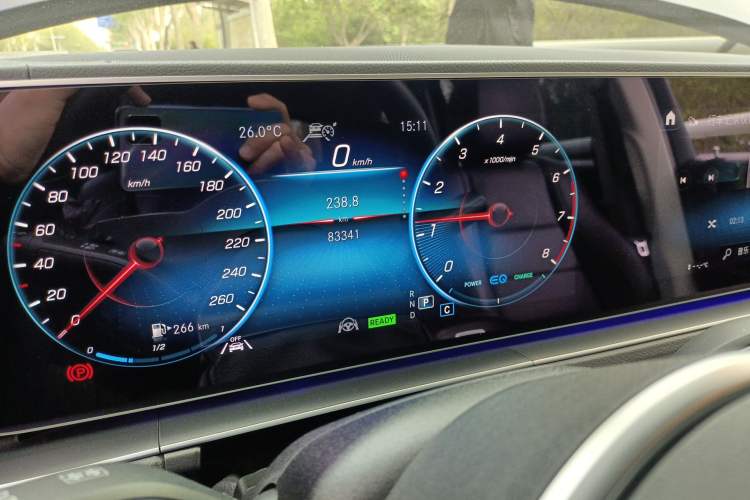 Used Mercedes-Benz GLS 2021 Refresh GLS 450 4MATIC Fashion Edition Odometer Close Up