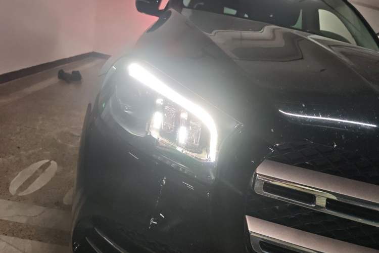 Used Mercedes-Benz GLS 2021 Facelift GLS 450 4MATIC Luxury Edition Right Front Headlight
