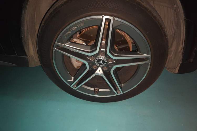 Used Mercedes-Benz GLS 2021 Refresh GLS 450 4MATIC Fashion Edition Right Front Wheel Hub