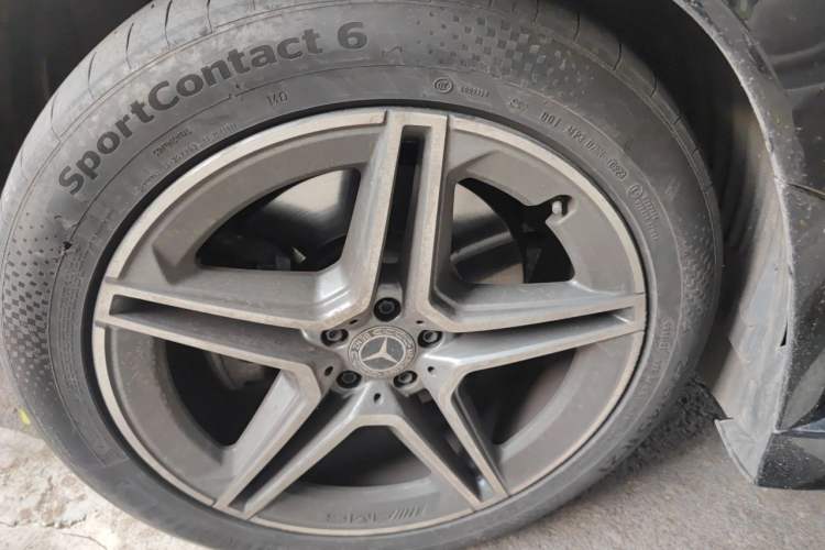 Used Mercedes-Benz GLS 2021 Refresh GLS 450 4MATIC Fashion Edition Right Front Wheel Hub