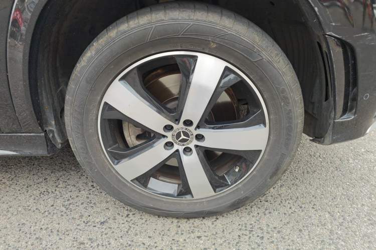 Used Mercedes-Benz GLS 2021 Refresh GLS 450 4MATIC Fashion Edition Right Front Wheel Hub
