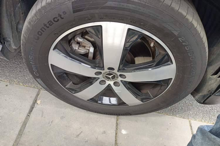 Used Mercedes-Benz GLS 2021 Refresh GLS 450 4MATIC Fashion Edition Right Front Wheel Hub