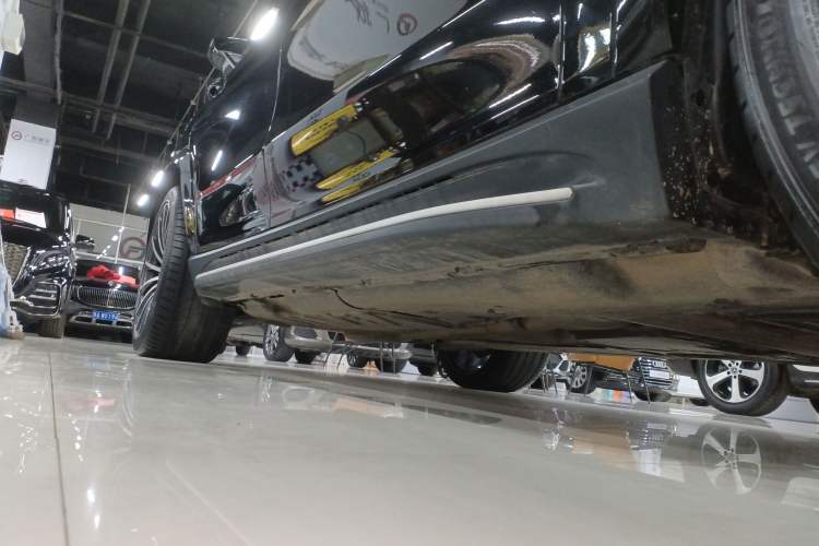 Used Mercedes-Benz GLS 2021 Refresh GLS 450 4MATIC Fashion Edition Right Side Sill