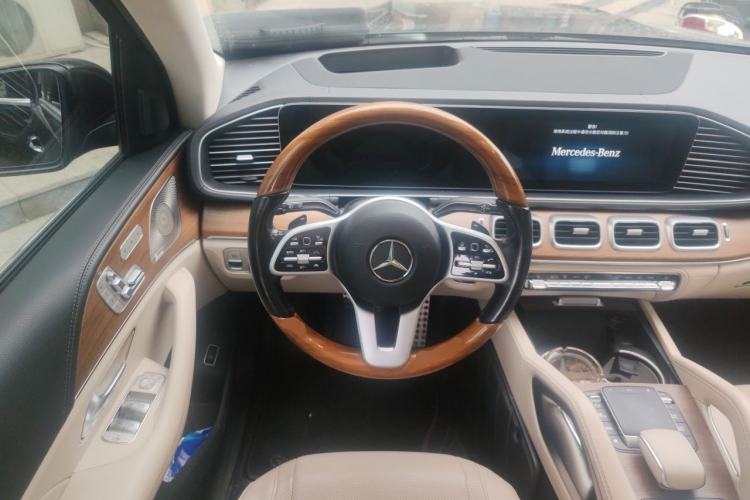 Used Mercedes-Benz GLS 2021 Facelift GLS 450 4MATIC Luxury Edition Steering Wheel