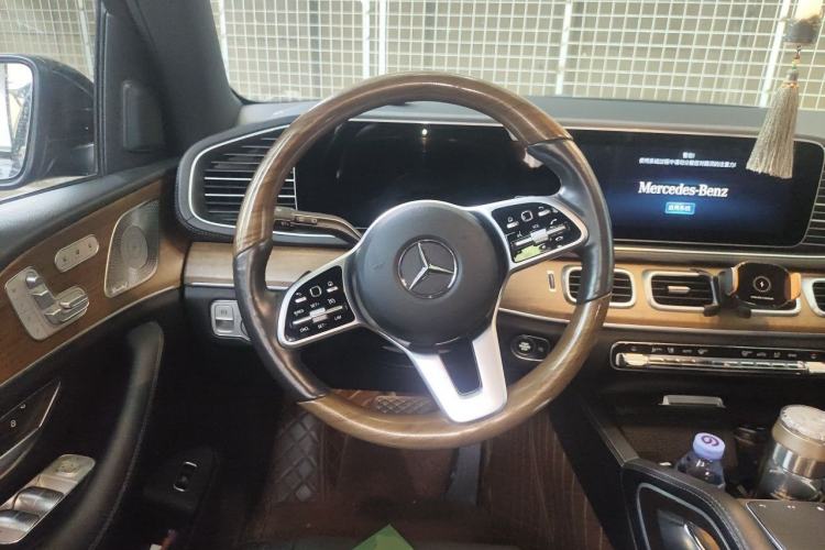 Used Mercedes-Benz GLS 2021 Facelift GLS 450 4MATIC Luxury Edition Steering Wheel