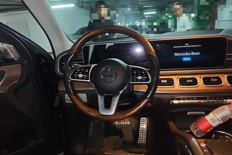 Used Mercedes-Benz GLS 2021 Facelift GLS 450 4MATIC Luxury Edition Steering Wheel
