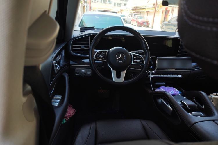 Used Mercedes-Benz GLS 2021 GLS 450 4MATIC Stylish Model Steering Wheel
