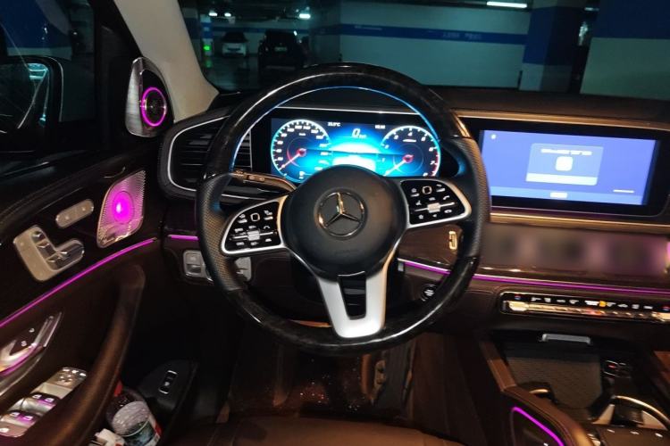 Used Mercedes-Benz GLS 2021 GLS 450 4MATIC Stylish Model Steering Wheel