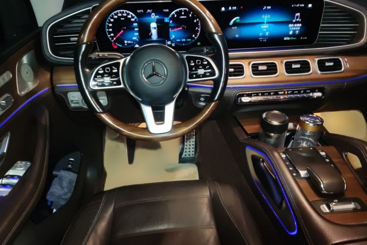 Used Mercedes-Benz GLS 2021 GLS 450 4MATIC Luxury Model Steering Wheel
