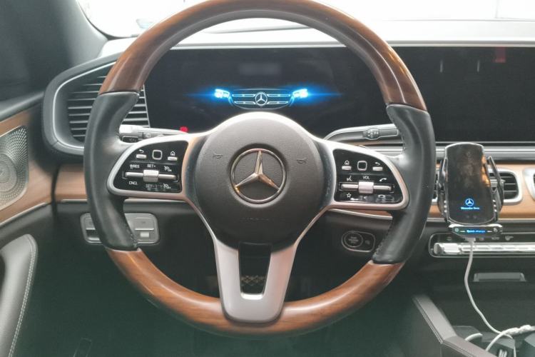 Used Mercedes-Benz GLS  Steering Wheel