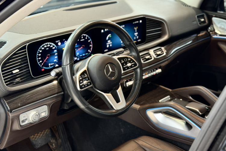Used Mercedes-Benz GLS 2021 GLS 450 4MATIC Stylish Model Steering Wheel