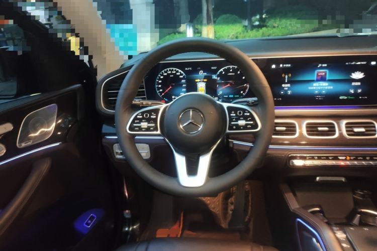Used Mercedes-Benz GLS 2021 GLS 450 4MATIC Stylish Model Steering Wheel