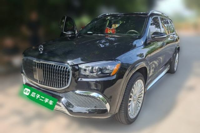 Używany Mercedes-Benz GLS January 2022 production, Solar‑powered GLS450, 3.0L turbocharged gasoline, four-wheel drive, seven seats.