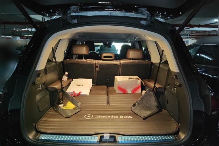 Used Mercedes-Benz GLS 2021 GLS 450 4MATIC Stylish Model Trunk