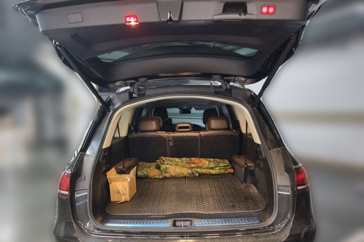 Used Mercedes-Benz GLS 2021 Refresh GLS 450 4MATIC Fashion Edition Trunk