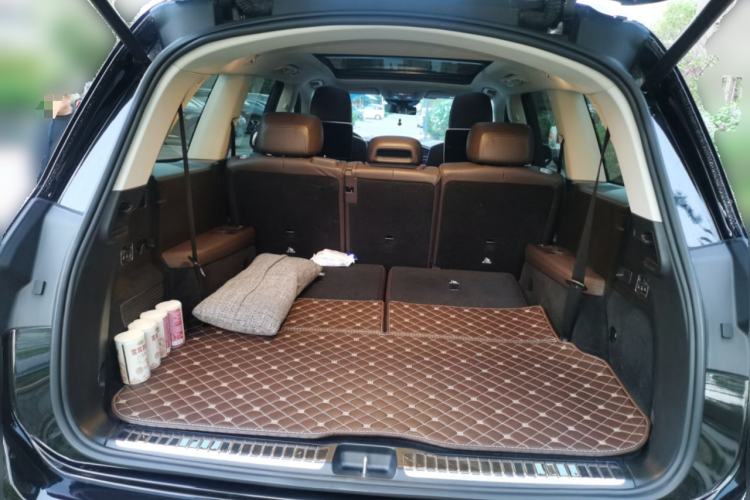Used Mercedes-Benz GLS 2021 Facelift GLS 450 4MATIC Luxury Edition Trunk
