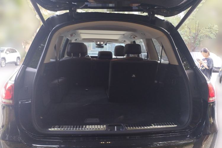 Used Mercedes-Benz GLS 2021 GLS 400 4MATIC Trunk