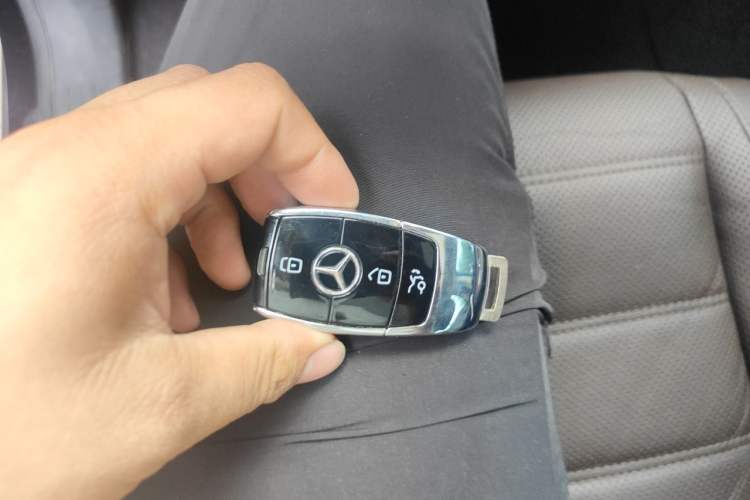 Used Mercedes-Benz GLS 2021 GLS 450 4MATIC Luxury Model Vehicle Key