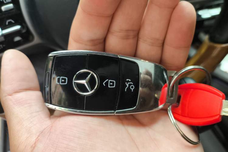 Used Mercedes-Benz GLS 2021 Facelift GLS 450 4MATIC Luxury Edition Vehicle Key