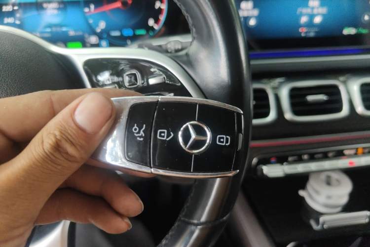 Used Mercedes-Benz GLS 2021 GLS 450 4MATIC Stylish Model Vehicle Key