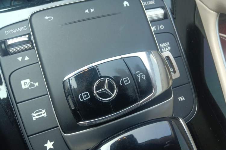 Used Mercedes-Benz GLS 2021 Facelift GLS 450 4MATIC Luxury Edition Vehicle Key