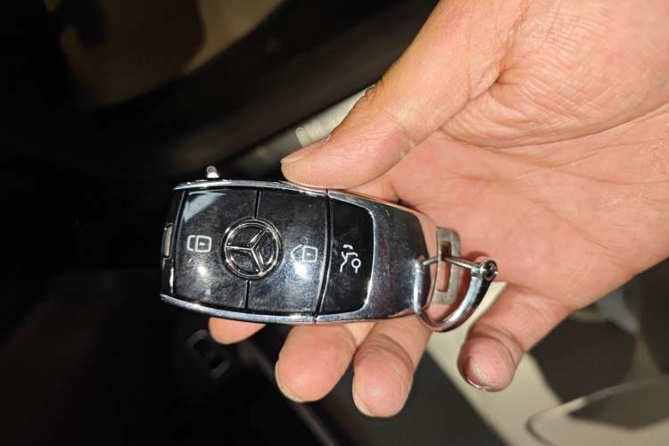 Used Mercedes-Benz GLS 2021 GLS 450 4MATIC Stylish Model Vehicle Key