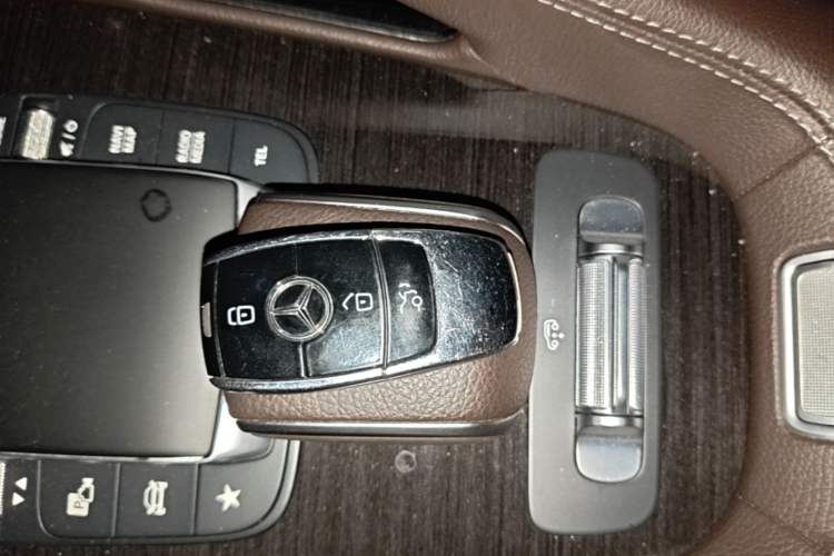 Used Mercedes-Benz GLS 2021 GLS 450 4MATIC Stylish Model Vehicle Key