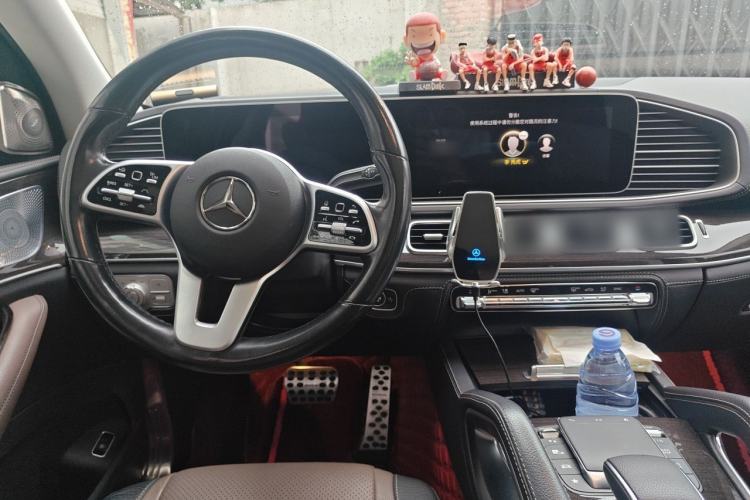Used Mercedes-Benz GLS 2021 GLS 450 4MATIC Stylish Model Center Console