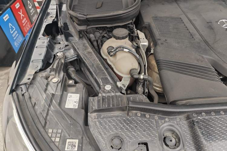 Used Mercedes-Benz GLS 2021 GLS 450 4MATIC Stylish Model Engine Bay Right