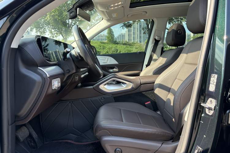 Used Mercedes-Benz GLS 2021 GLS 400 4MATIC Interior 1
