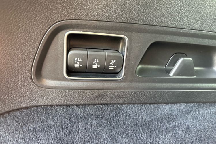 Used Mercedes-Benz GLS 2021 GLS 400 4MATIC Interior 10
