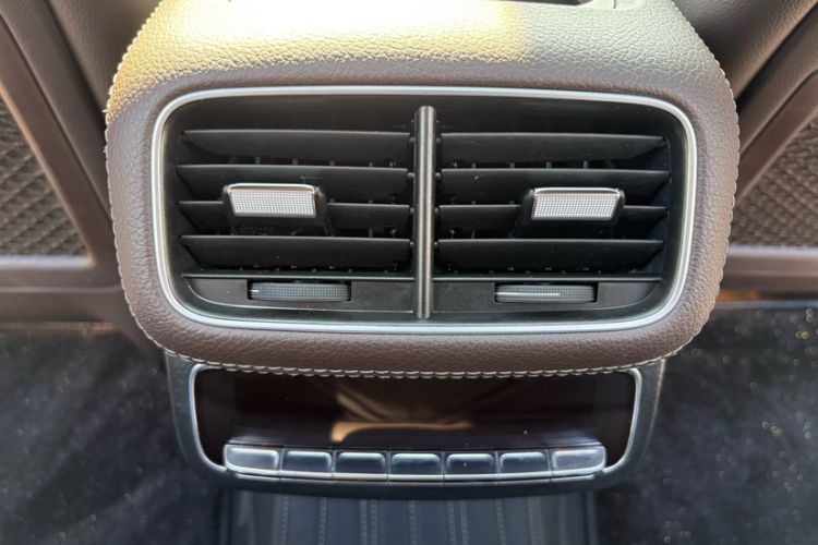 Used Mercedes-Benz GLS 2021 GLS 400 4MATIC Interior 4