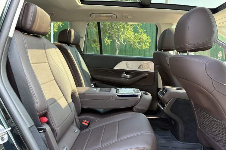 Used Mercedes-Benz GLS 2021 GLS 400 4MATIC Interior 5