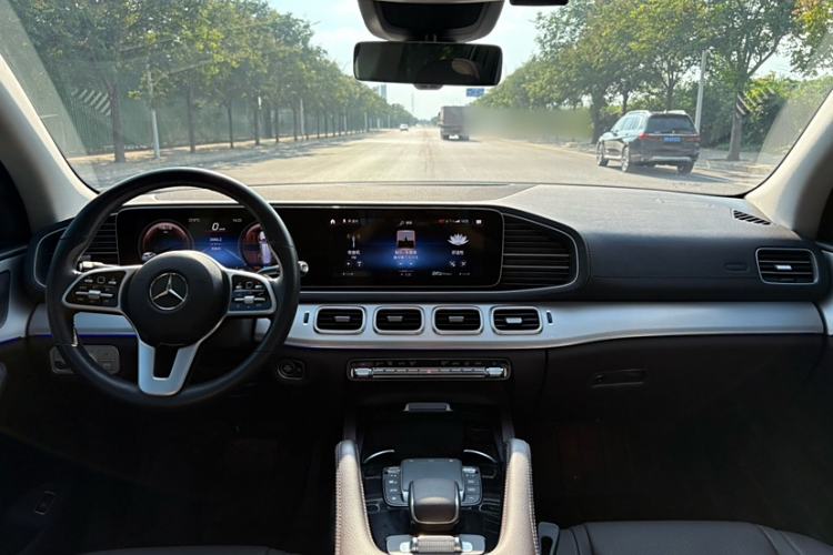 Used Mercedes-Benz GLS 2021 GLS 400 4MATIC Interior 7