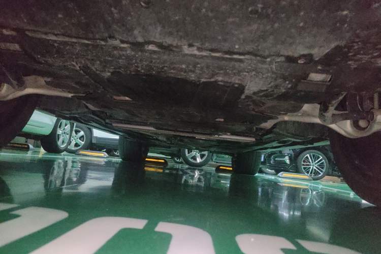 Used Mercedes-Benz GLS  Chassis Front