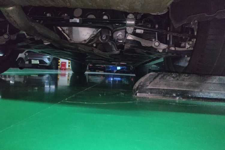 Used Mercedes-Benz GLS  Chassis Rear