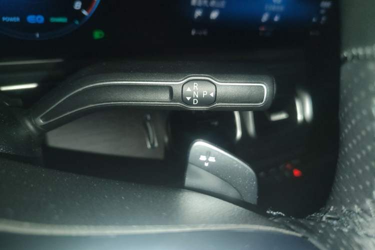 Used Mercedes-Benz GLS  Gear Lever