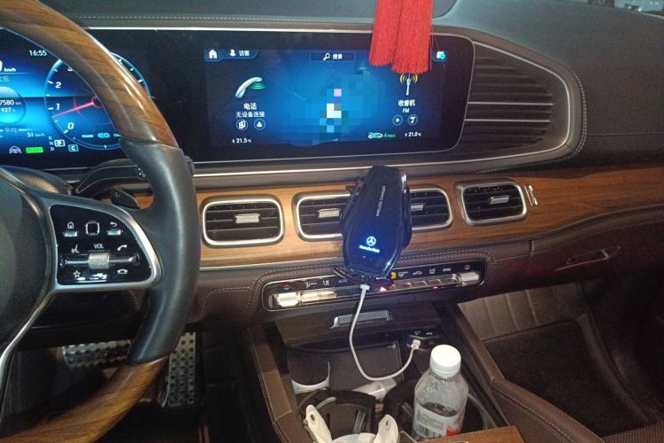 Used Mercedes-Benz GLS 2022 Second Facelift GLS 450 4MATIC Luxury Edition Audio And AC Panel